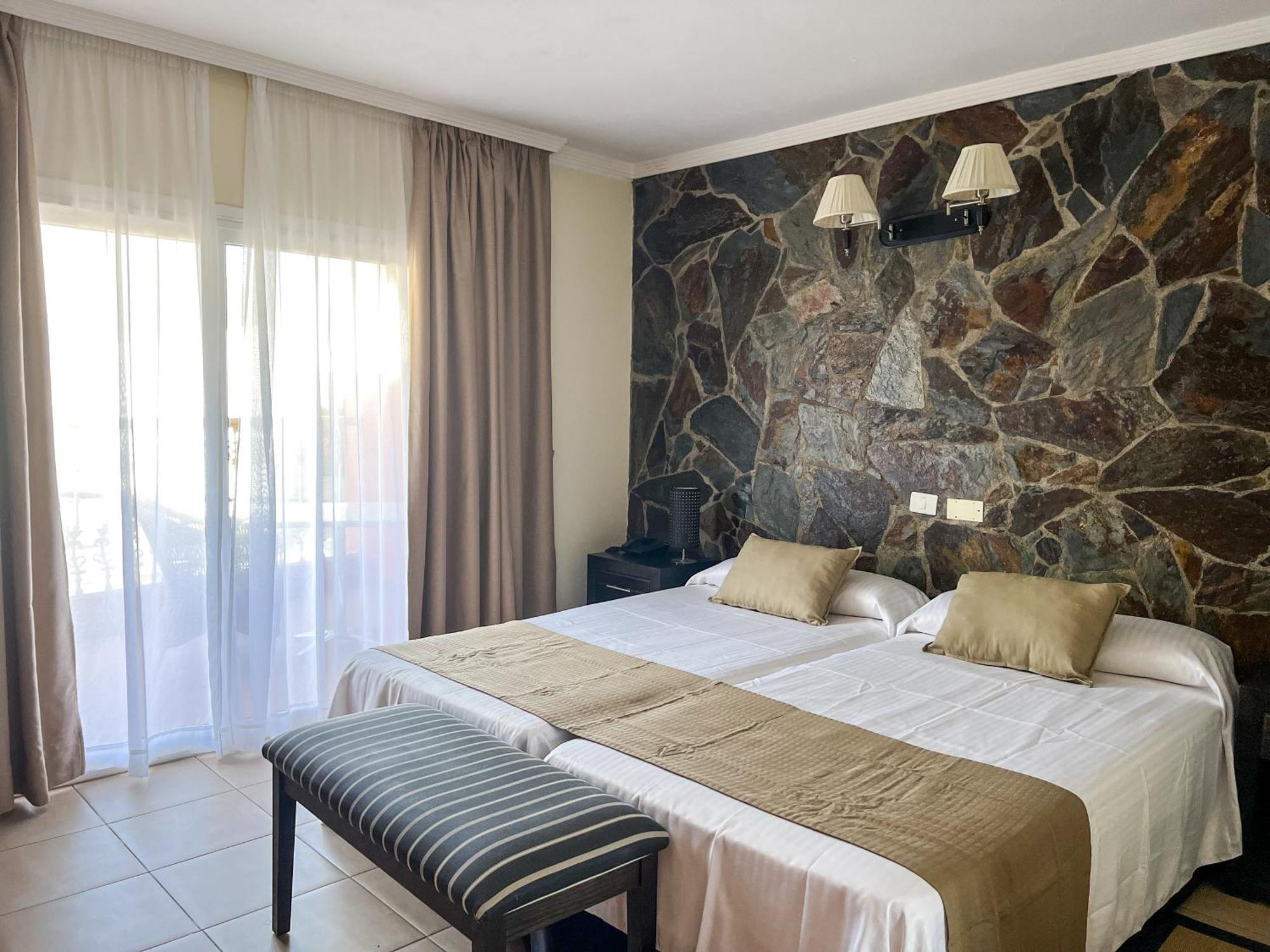 Hotel La Aldea Suites San Nicolás Екстериор снимка